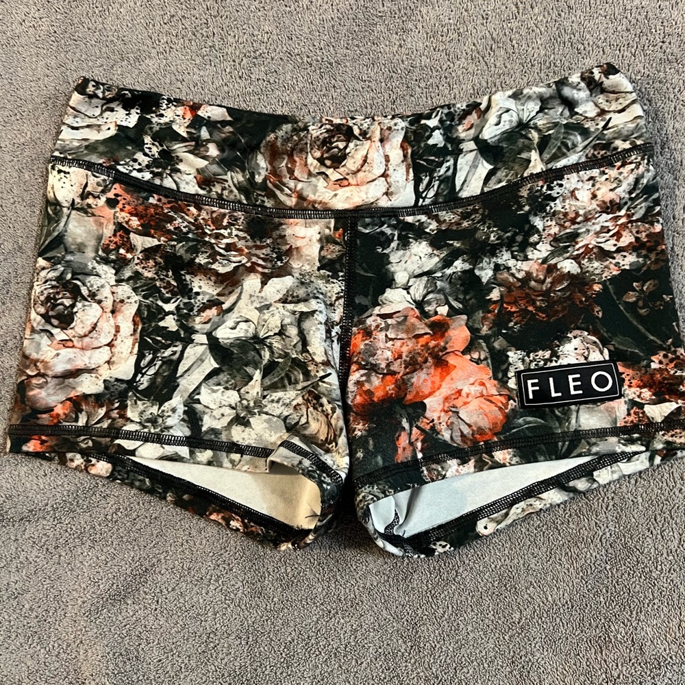 Fleo shorts with Roses. Size Medium.